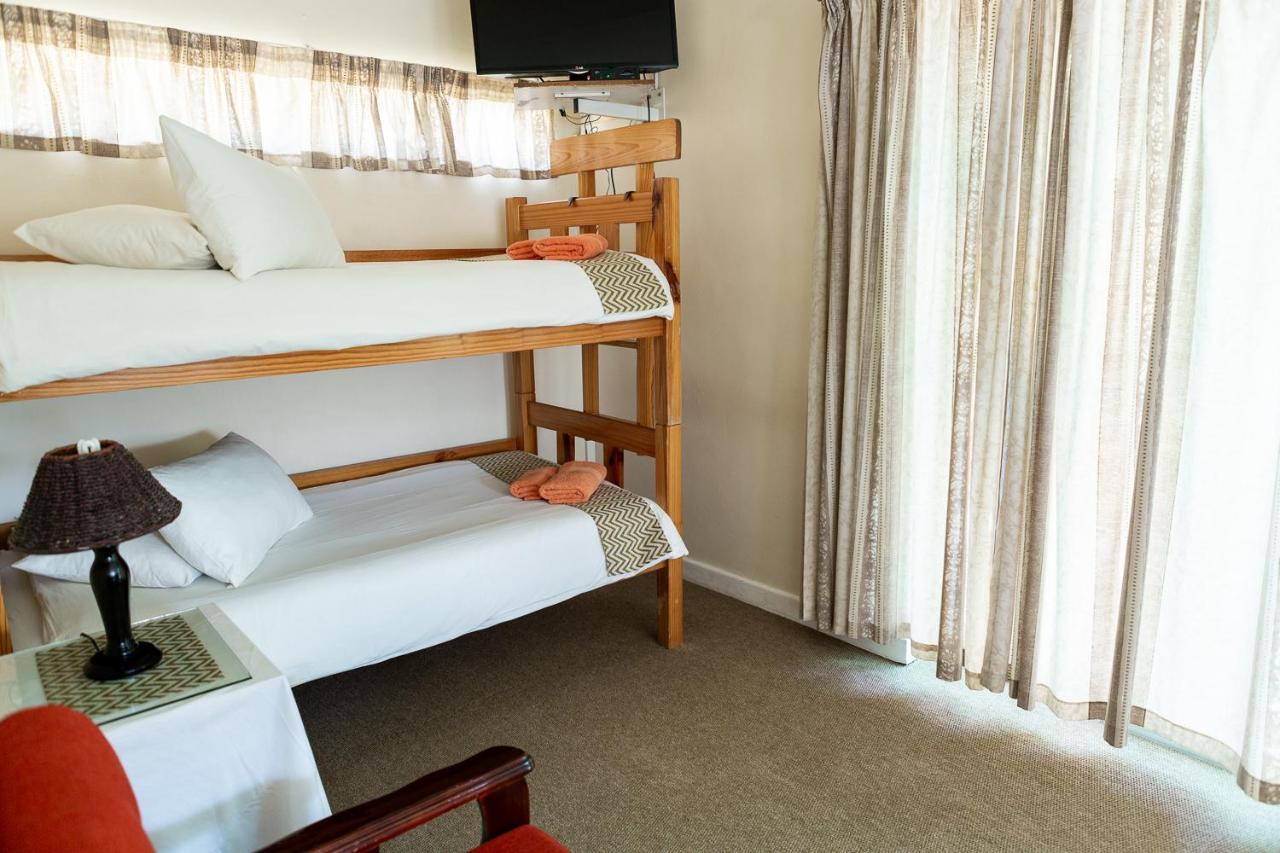 Profcon Resort Graaff-Reinet Екстериор снимка