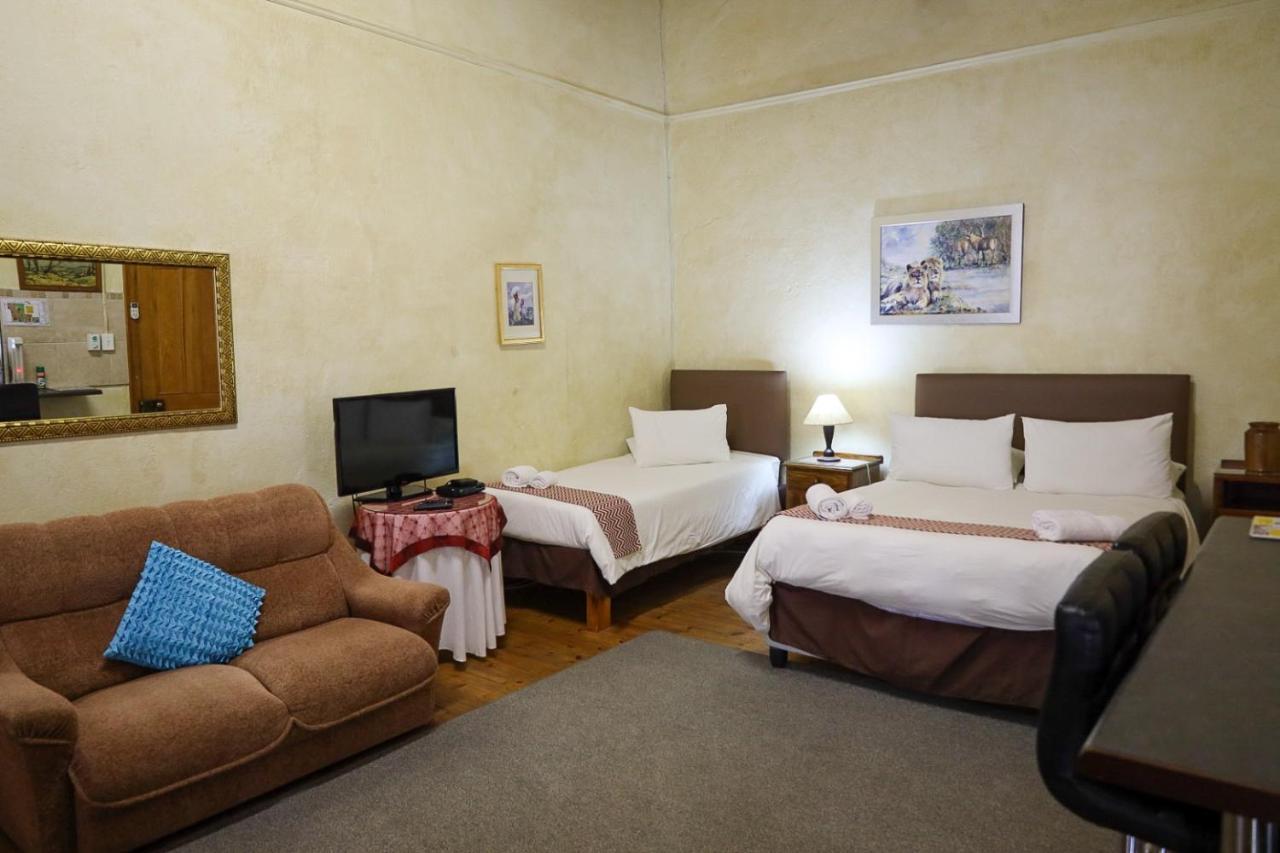 Profcon Resort Graaff-Reinet Екстериор снимка