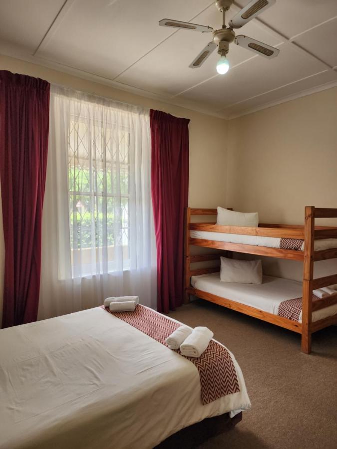 Profcon Resort Graaff-Reinet Екстериор снимка