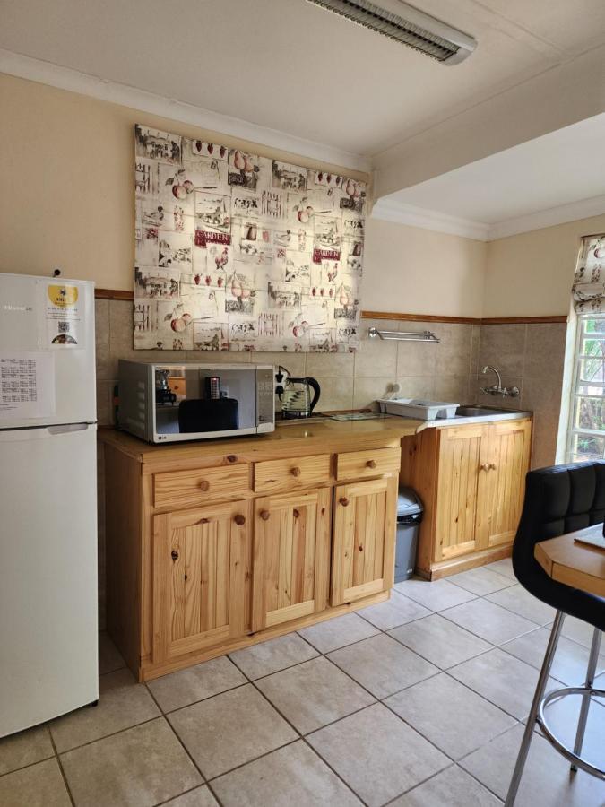 Profcon Resort Graaff-Reinet Екстериор снимка