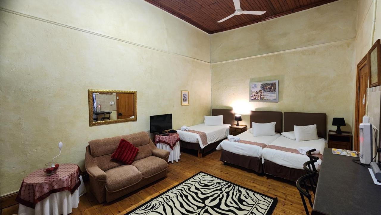 Profcon Resort Graaff-Reinet Екстериор снимка