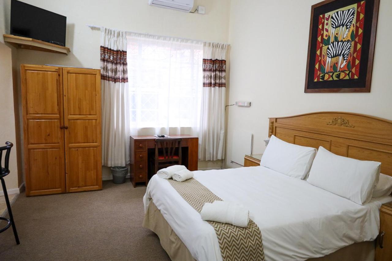 Profcon Resort Graaff-Reinet Екстериор снимка